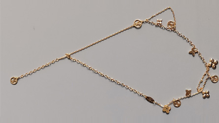 
				Louis Vuitton - Golden necklace 
				Jewelry