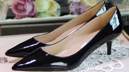 
				JIMMY CHOO - Shoes black patent leather 
				Shoes